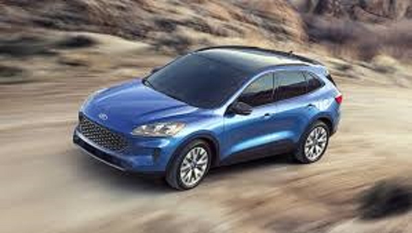 كم تمشي فورد اسكيب بالتنكة تحليل دقيق للأرقام