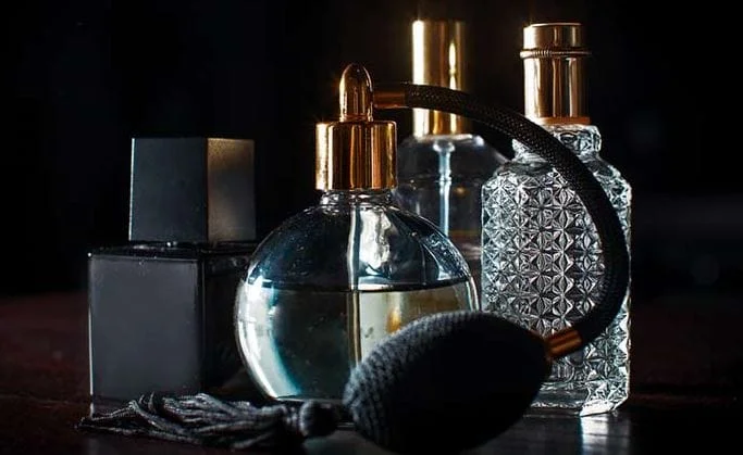 تجارب عطور نايس ون