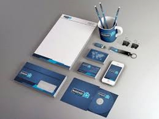 دور الاسم في بناء هوية الشركة