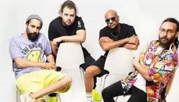 تعريف فرقة شارموفرز